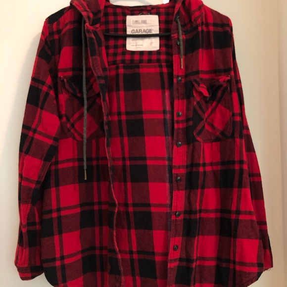 Red hooded plaid - Picture 1 of 1